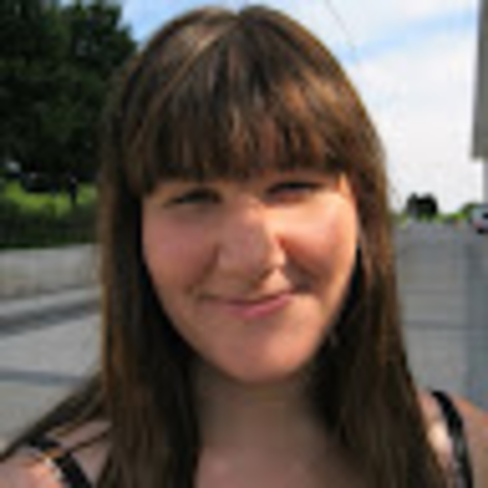 Meet your Posher, Kelly